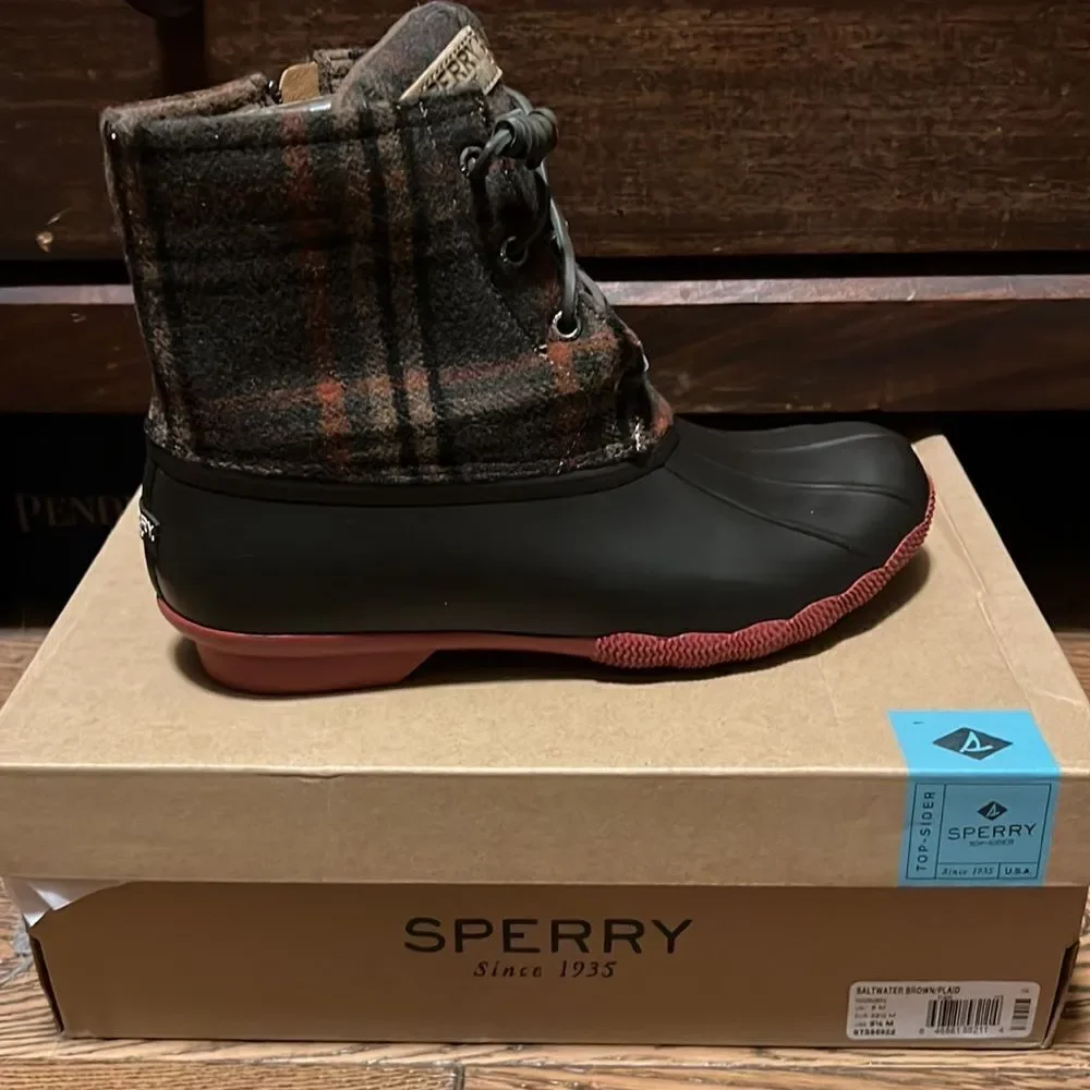 Sperry Saltwater Prints Boots Brown Plaid Fisherman‎ Core Size 8.5
